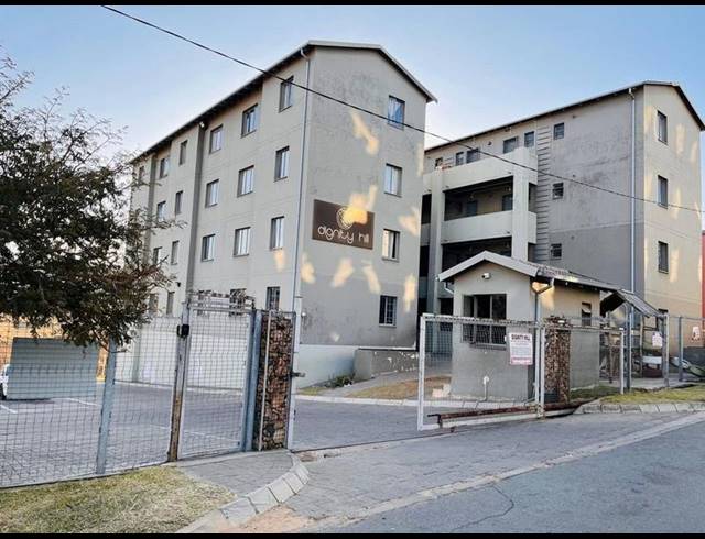 2 BEDROOM APARTMENT FOR SALE IN FLEURHOF